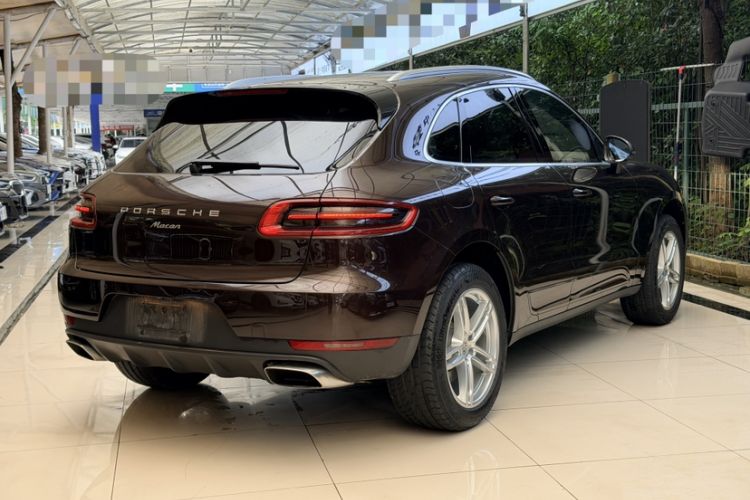 Used Porsche Macan 2017 Macan 2.0T Exterior 3