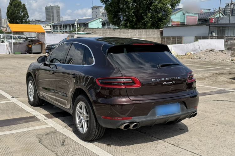 Used Porsche Macan 2017 Macan 2.0T Exterior 3