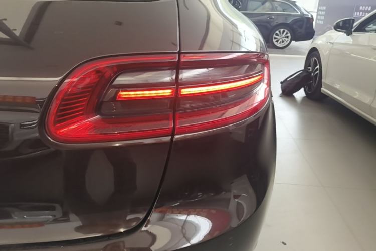 Used Porsche Macan 2017 Macan S 3.0T Exterior 3