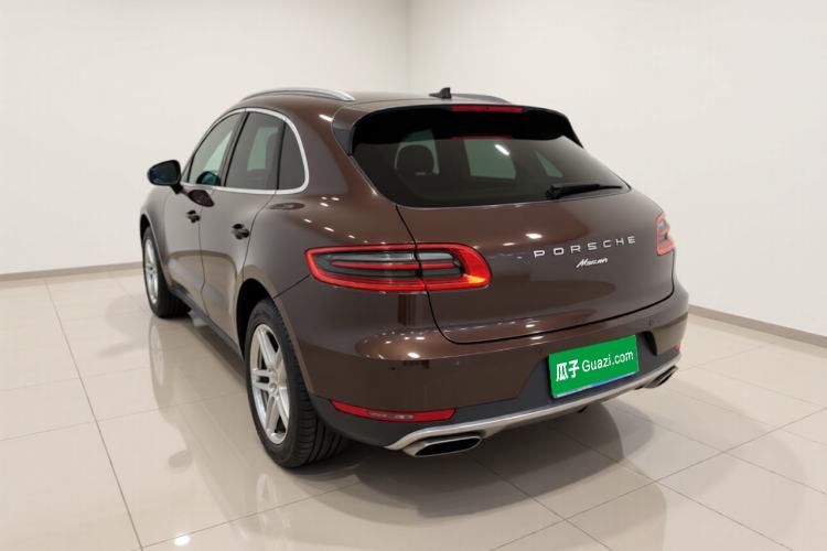 Used Porsche Macan 2017 Macan 2.0T Exterior 3