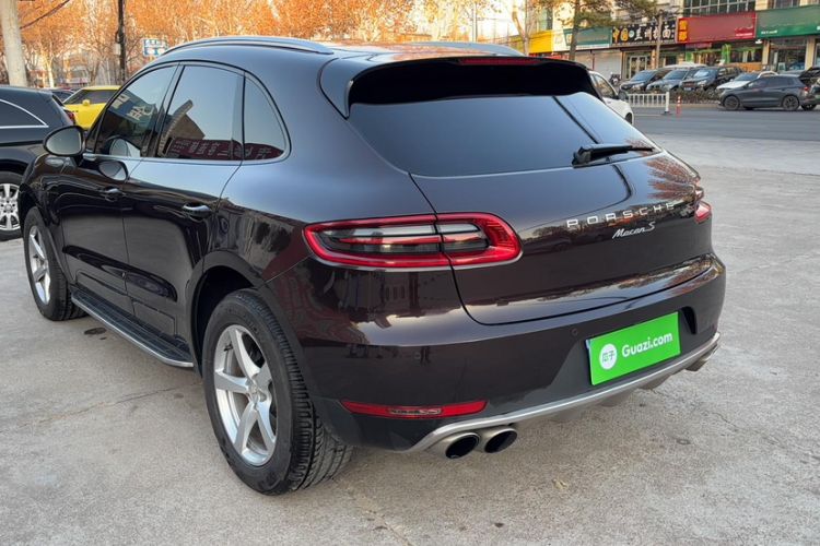 Used Porsche Macan 2017 Macan 2.0T Exterior 3
