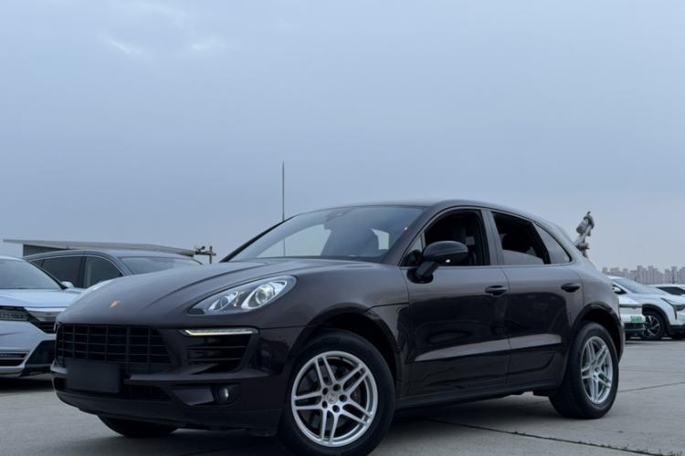 Used Porsche Macan 2017 Macan 2.0T Exterior 3