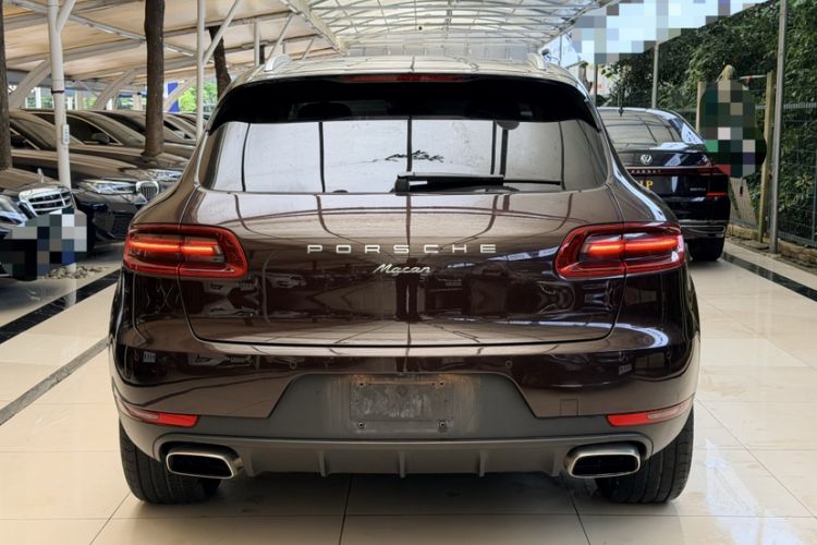 Used Porsche Macan 2017 Macan 2.0T Exterior 4