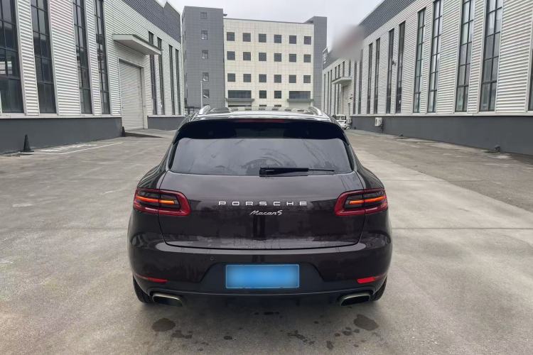 Used Porsche Macan 2017 Macan 2.0T Exterior 4