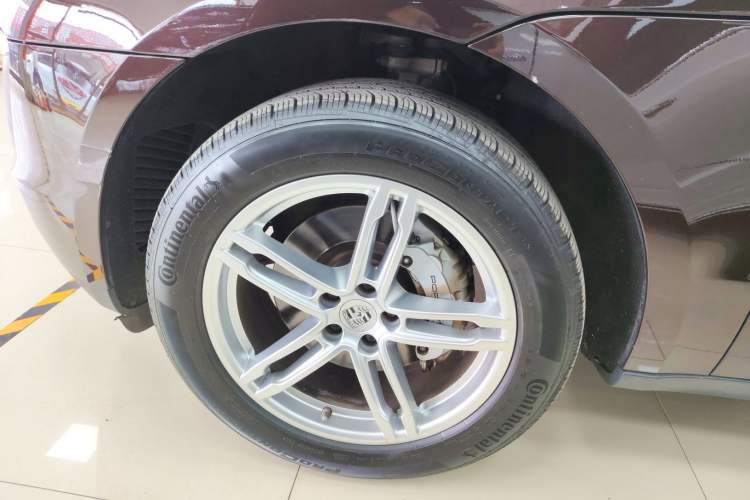 Used Porsche Macan 2017 Macan S 3.0T Exterior 4