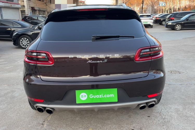 Used Porsche Macan 2017 Macan 2.0T Exterior 4