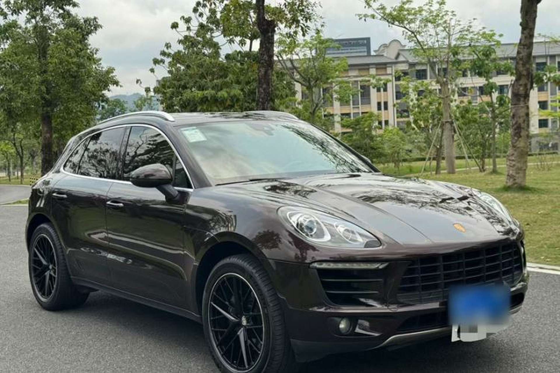 Used Porsche Macan 2017 Macan 2.0T Exterior 5