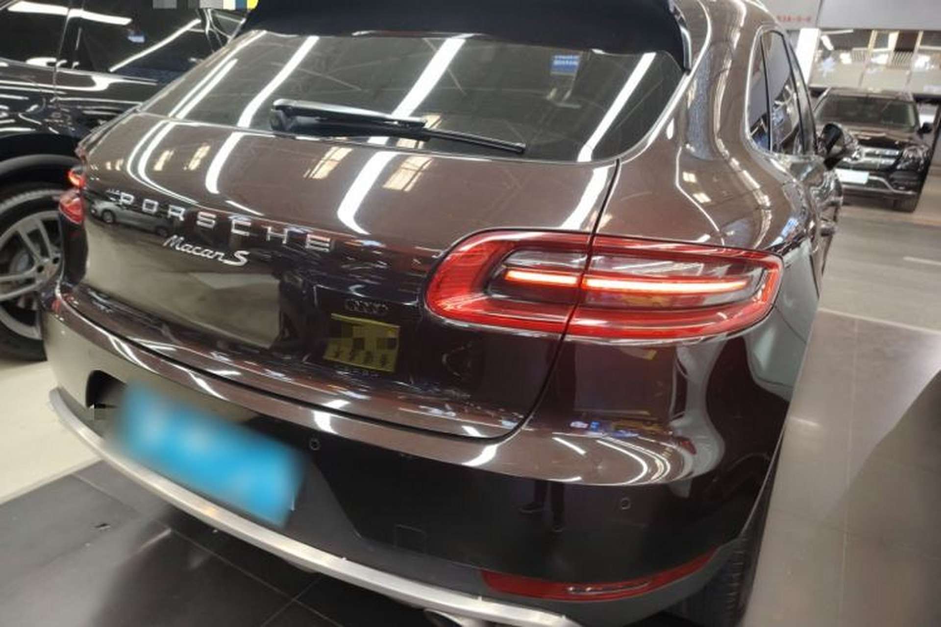 Used Porsche Macan 2017 Macan 2.0T Exterior 5