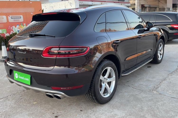 Used Porsche Macan 2017 Macan 2.0T Exterior 5