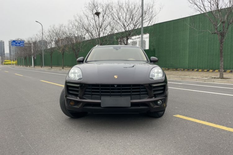 Used Porsche Macan 2017 Macan 2.0T Exterior 8