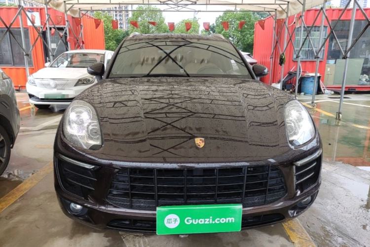 Used Porsche Macan 2017 Macan 2.0T Front