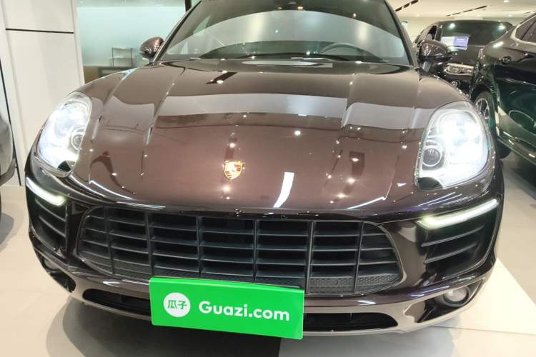 Used Porsche Macan 2017 Macan 2.0T Front
