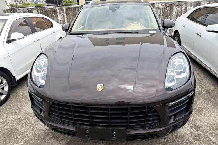 Used Porsche Macan 2017 Macan 2.0T Front