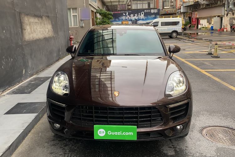 Used Porsche Macan 2017 Macan 2.0T Front