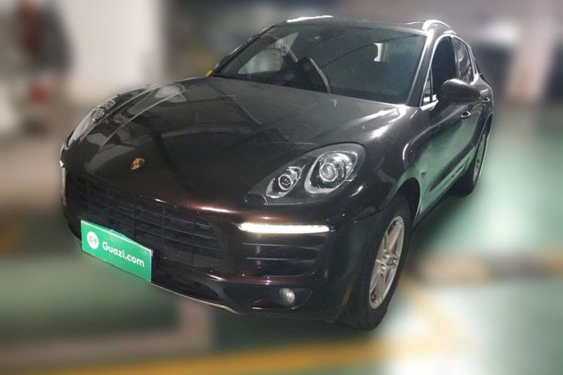 Used Porsche Macan 2017 Macan 2.0T Front Left 45 Deg
