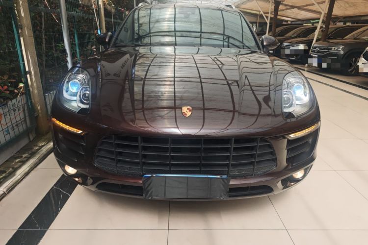 Used Porsche Macan 2017 Macan 2.0T Front