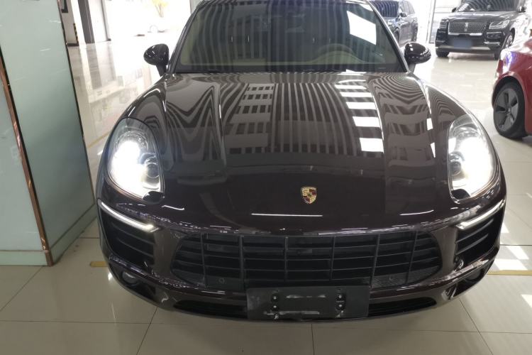 Used Porsche Macan 2017 Macan 2.0T Front