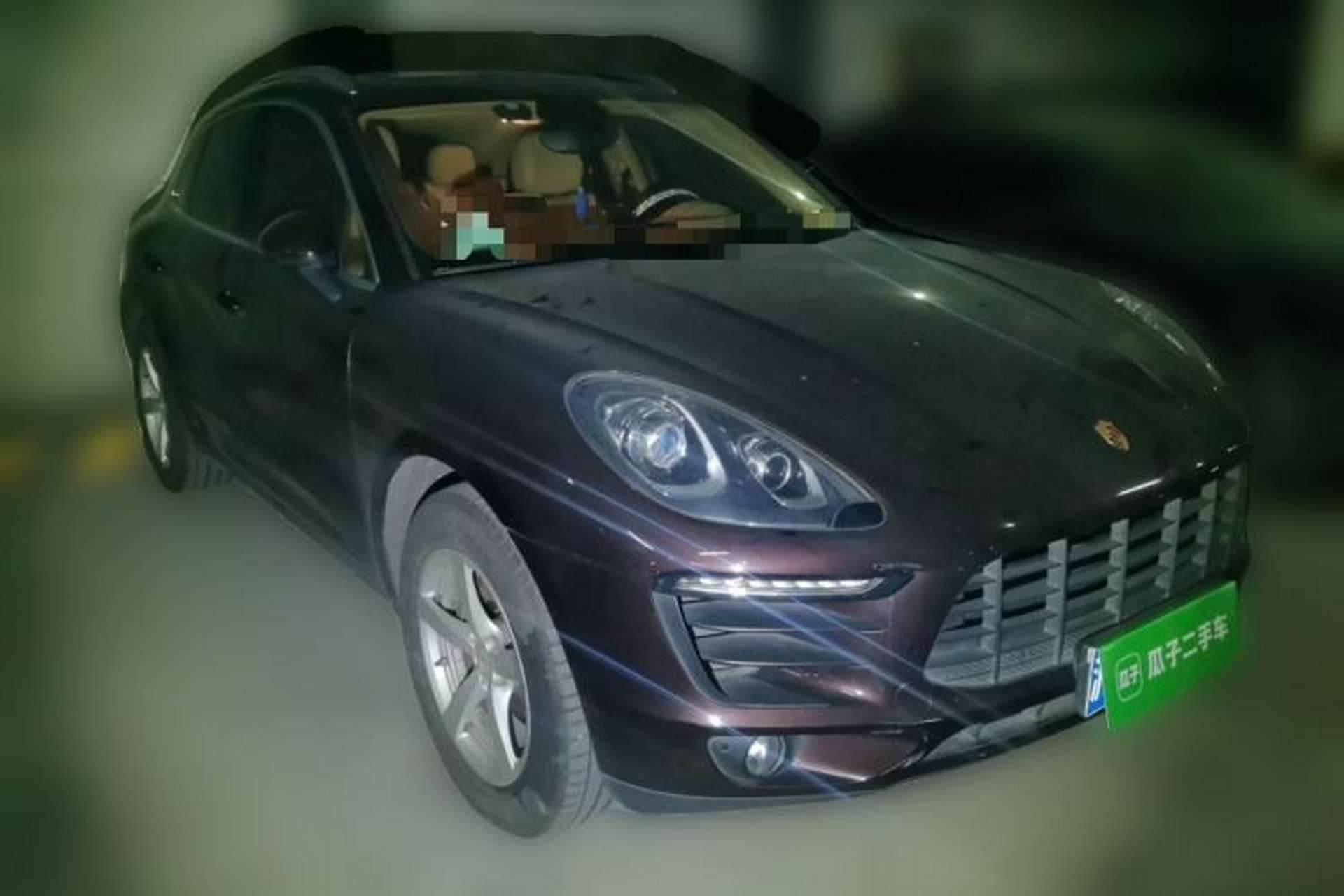 Used Porsche Macan 2017 Macan 2.0T Front Right 45 Deg