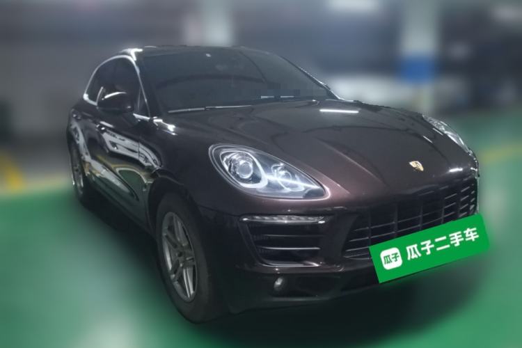 Used Porsche Macan 2017 Macan S 3.0T Front Right 45 Deg