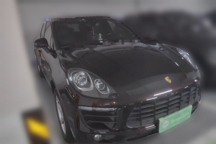 Used Porsche Macan 2017 Macan 2.0T Front Right 45 Deg