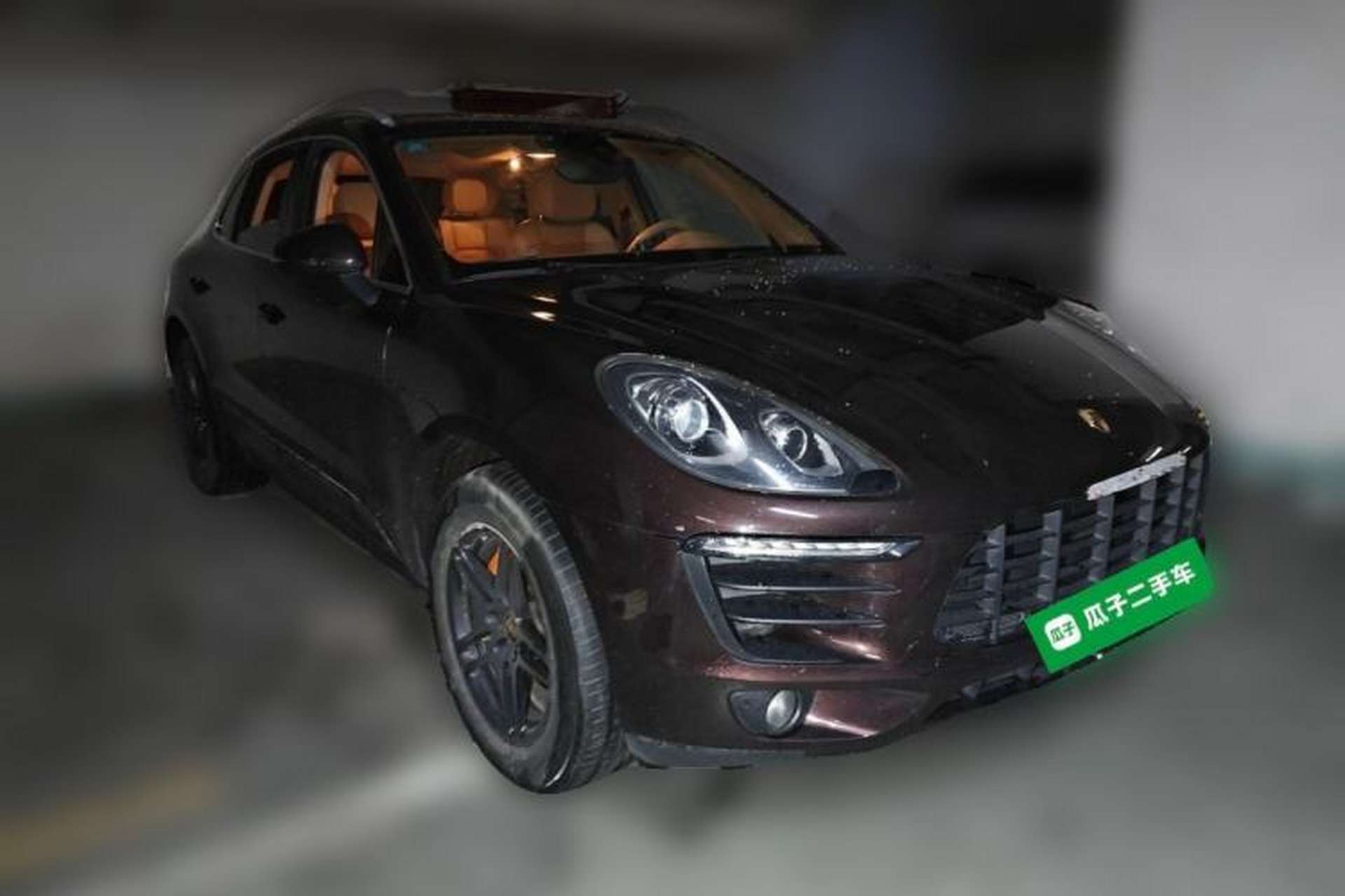 Used Porsche Macan 2017 Macan 2.0T Front Right 45 Deg