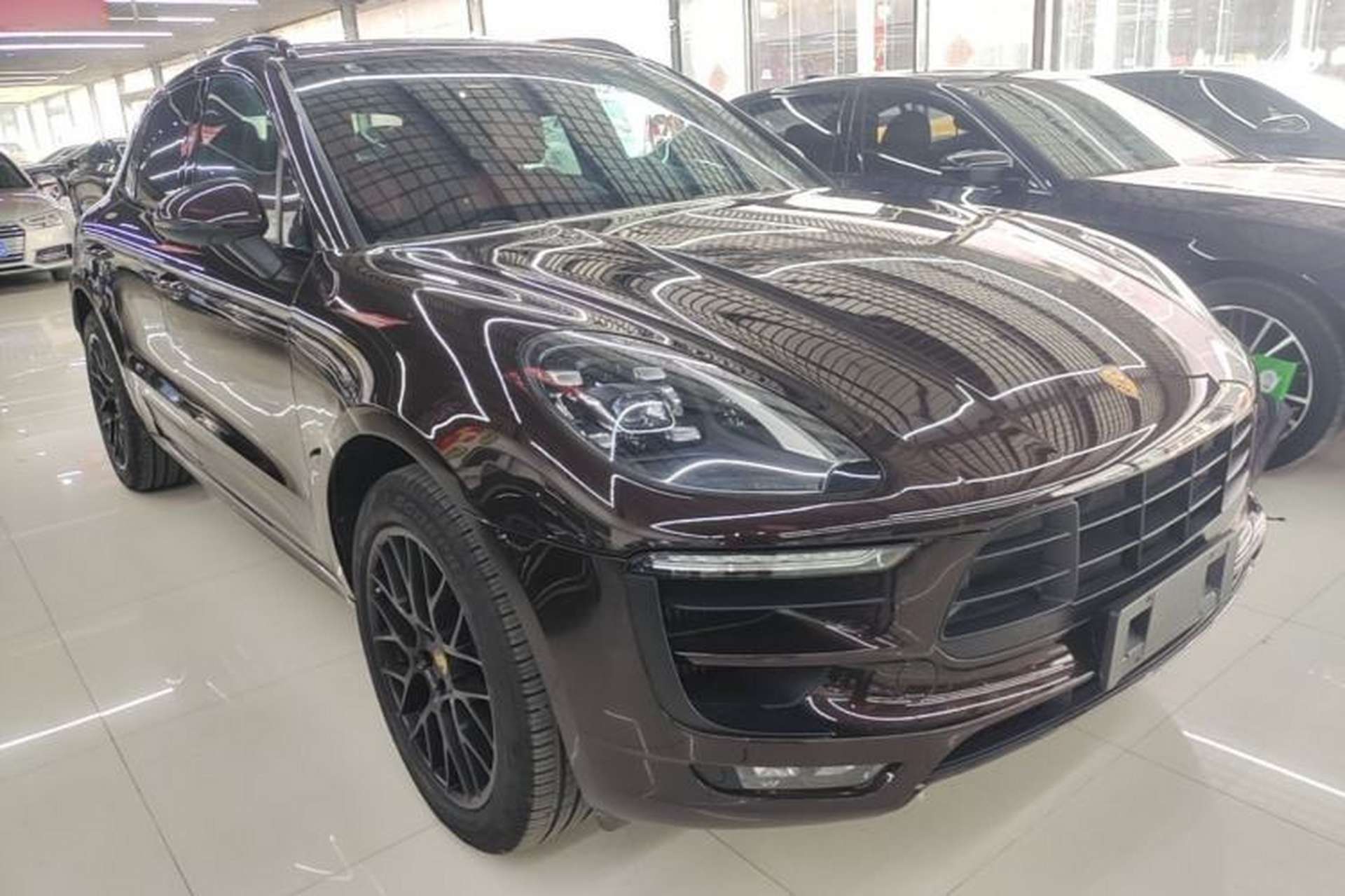 Used Porsche Macan 2017 Macan GTS 3.0T Front Right 45 Deg