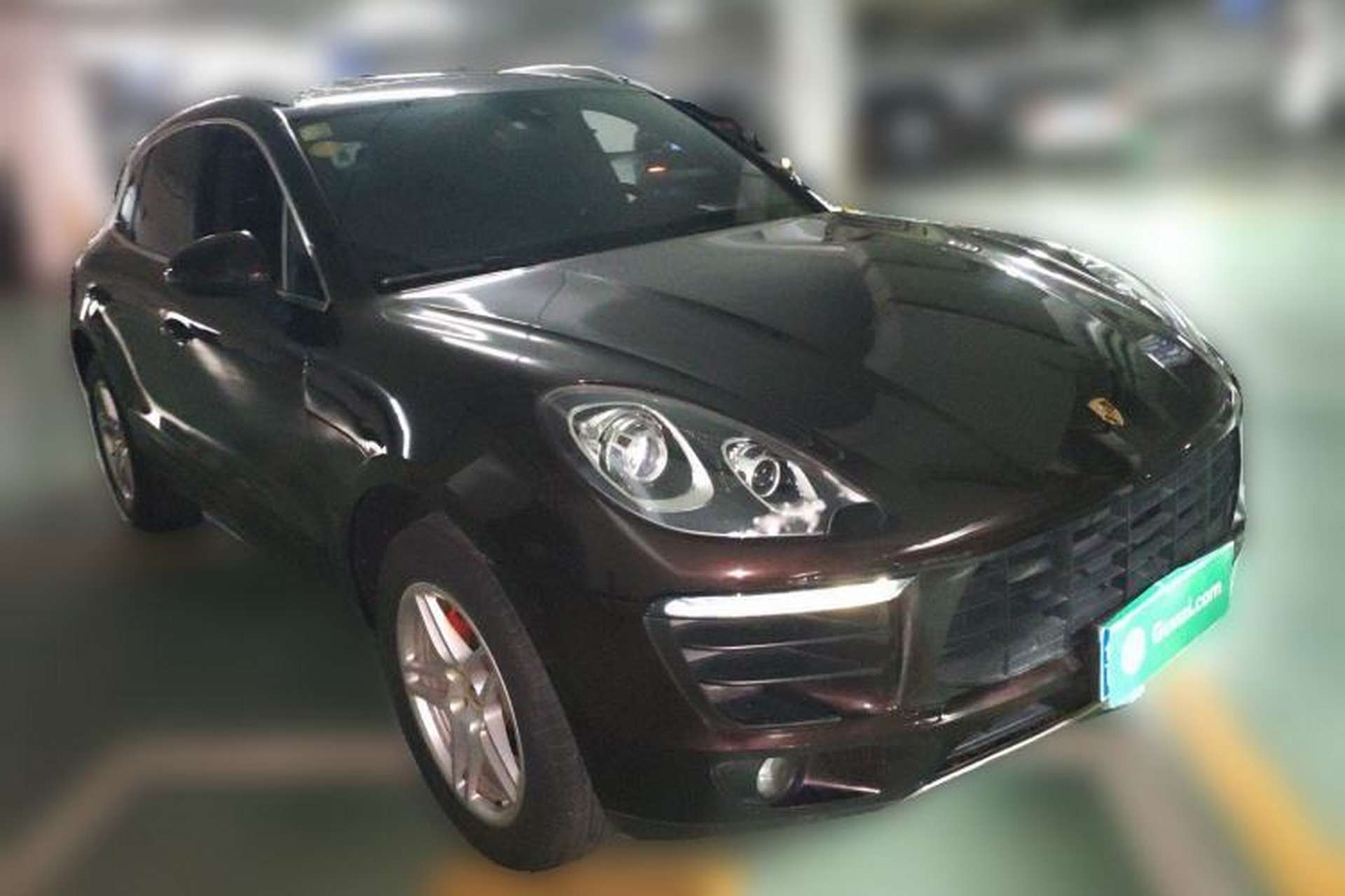 Used Porsche Macan 2017 Macan 2.0T Front Right 45 Deg