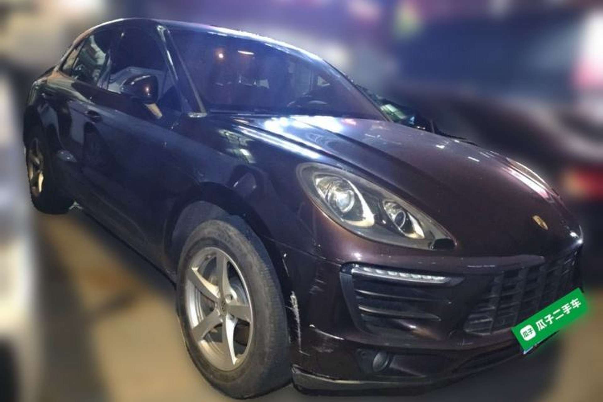 Used Porsche Macan 2017 Macan 2.0T Front Right 45 Deg
