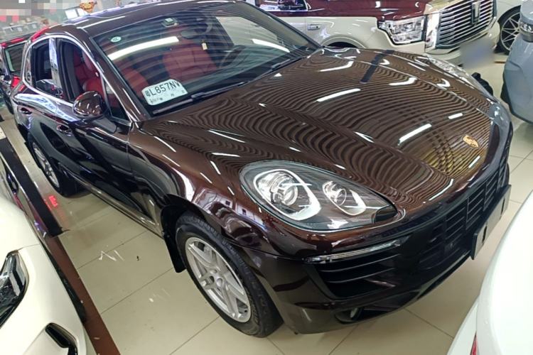 Used Porsche Macan 2017 Macan S 3.0T Front Right 45 Deg
