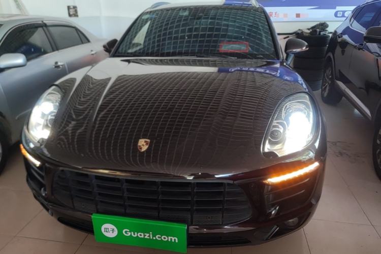 Used Porsche Macan 2017 Macan 2.0T Front
