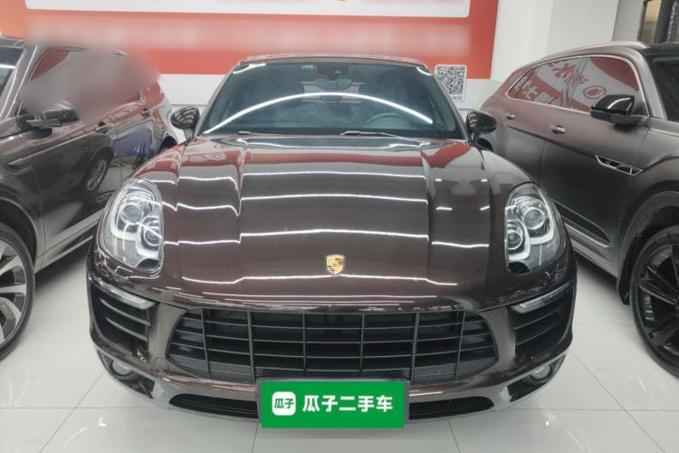 Used Porsche Macan 2017 Macan 2.0T Front
