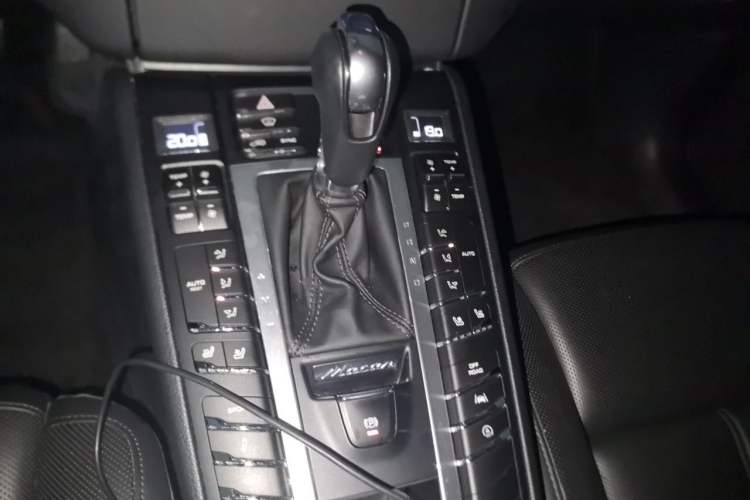Used Porsche Macan 2017 Macan S 3.0T Gear Lever