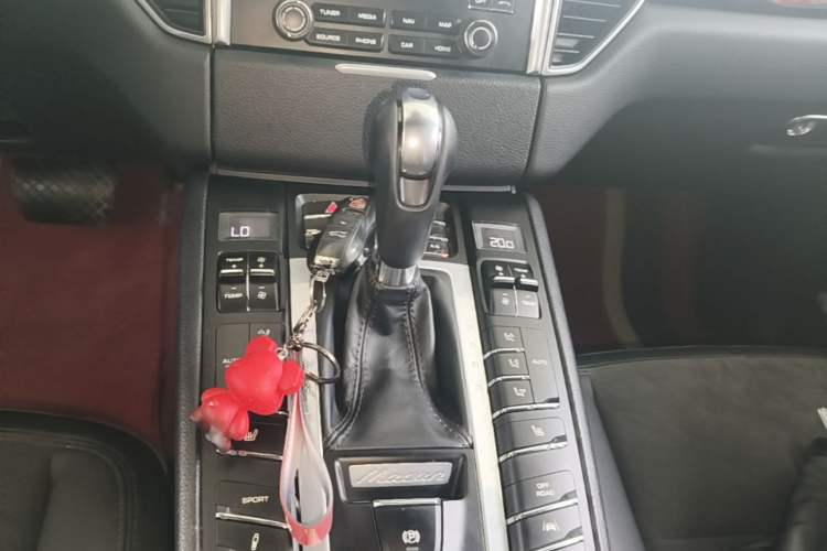 Used Porsche Macan 2017 Macan S 3.0T Gear Lever