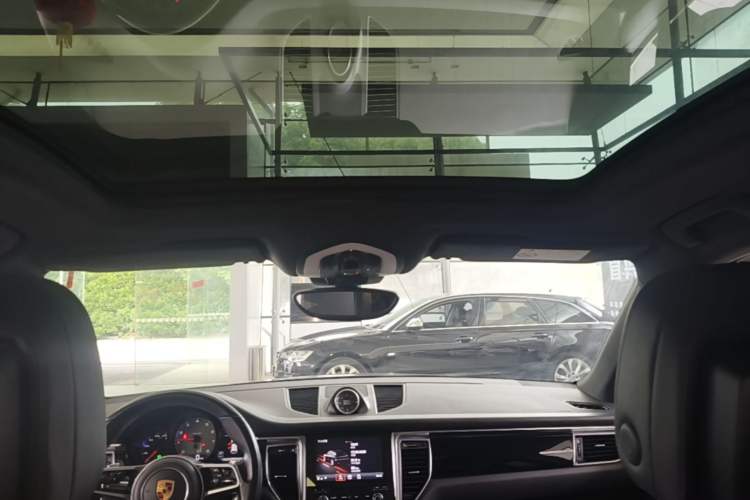 Used Porsche Macan 2017 Macan S 3.0T Headliner