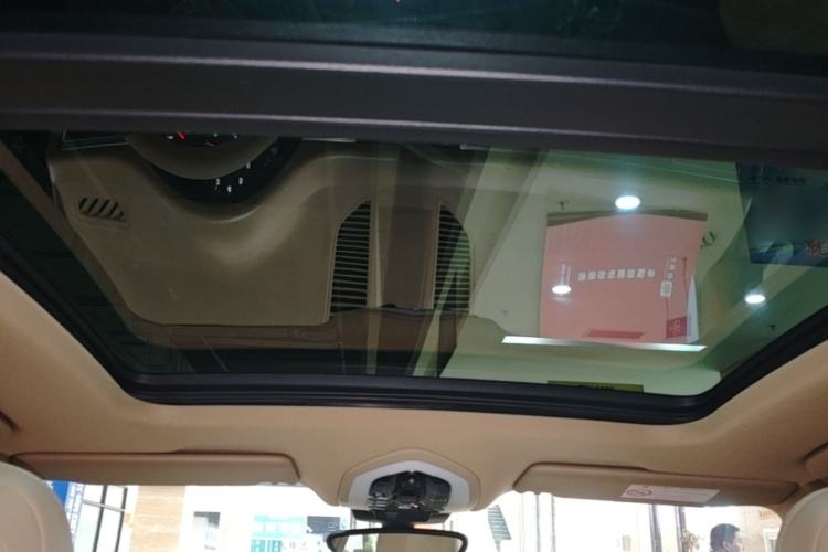 Used Porsche Macan 2017 Macan 2.0T Headliner