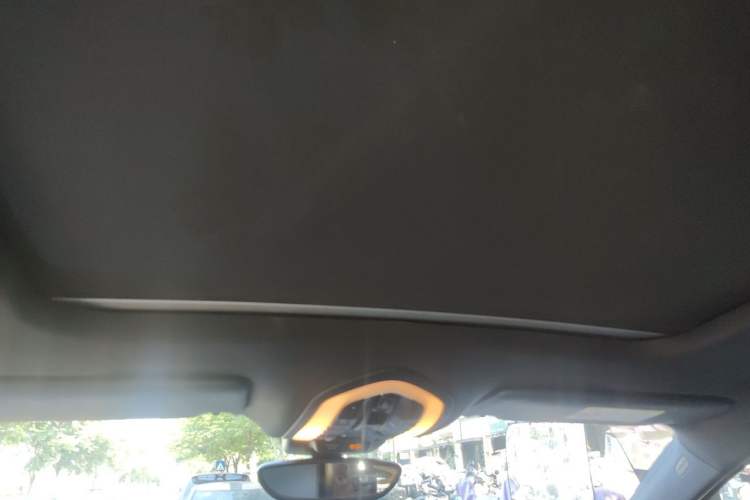 Used Porsche Macan 2017 Macan 2.0T Headliner