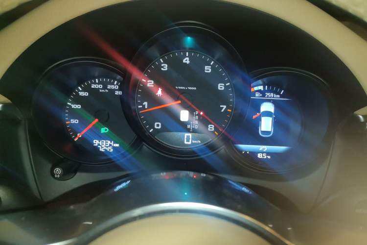 Used Porsche Macan 2017 Macan 2.0T Instrument Cluster