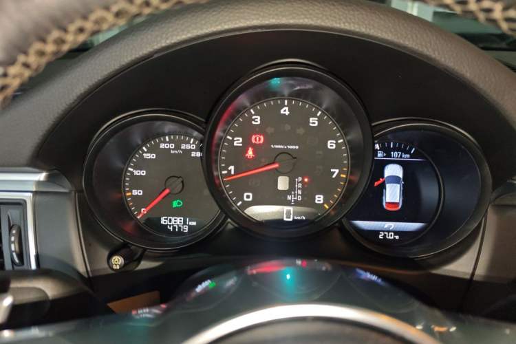 Used Porsche Macan 2017 Macan 2.0T Instrument Cluster