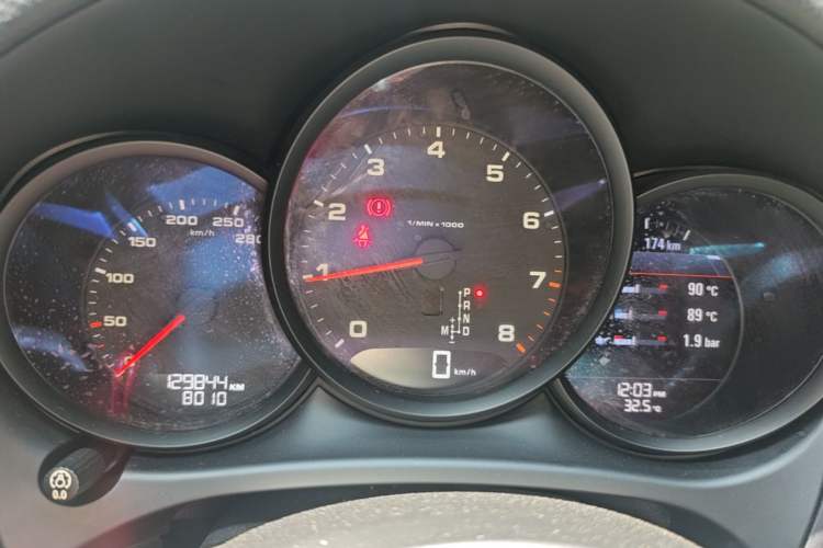 Used Porsche Macan 2017 Macan 2.0T Instrument Cluster