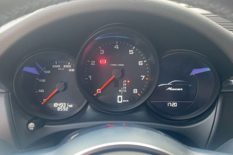 Used Porsche Macan 2017 Macan 2.0T Instrument Cluster