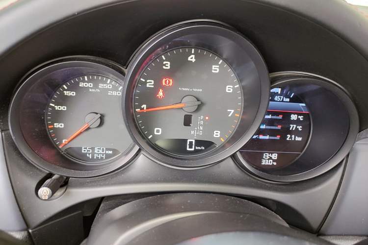 Used Porsche Macan 2017 Macan 2.0T Instrument Cluster