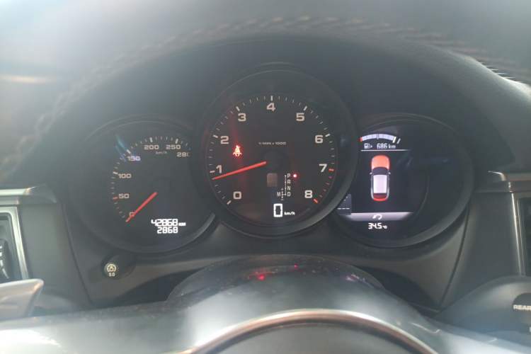 Used Porsche Macan 2017 Macan 2.0T Instrument Cluster