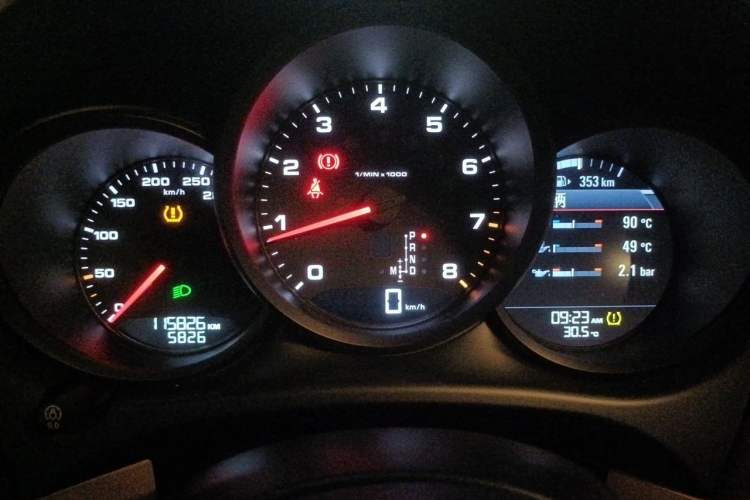 Used Porsche Macan 2017 Macan 2.0T Instrument Cluster