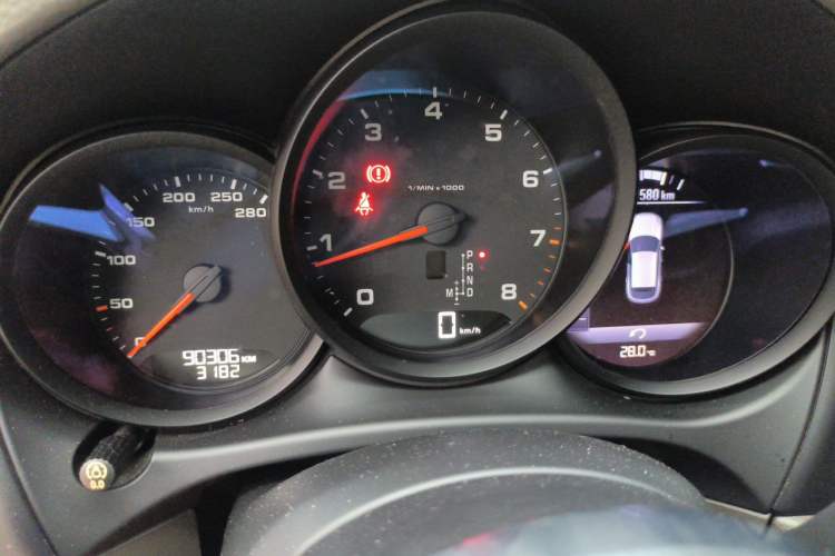Used Porsche Macan 2017 Macan 2.0T Instrument Cluster