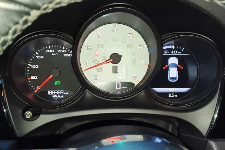 Used Porsche Macan 2017 Macan S 3.0T Instrument Cluster