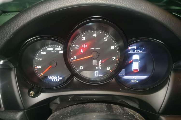 Used Porsche Macan 2017 Macan 2.0T Instrument Cluster