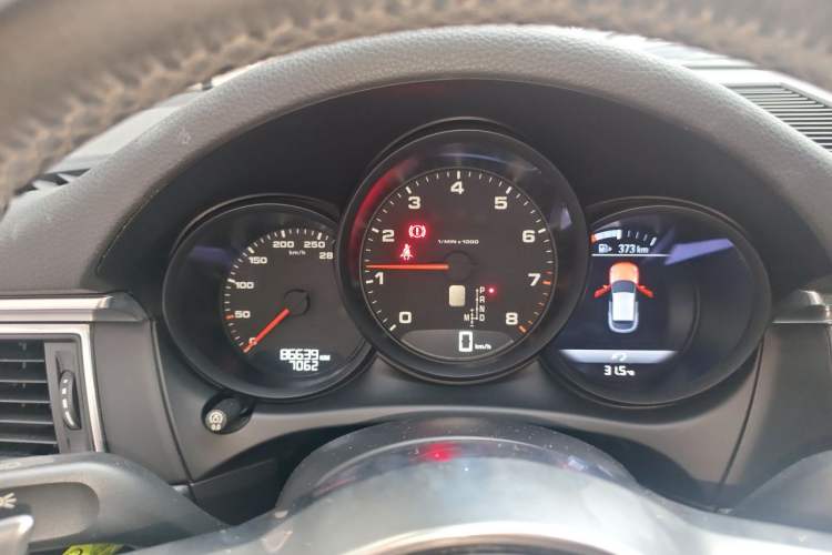 Used Porsche Macan 2017 Macan 2.0T Instrument Cluster