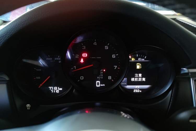 Used Porsche Macan 2017 Macan 2.0T Instrument Cluster
