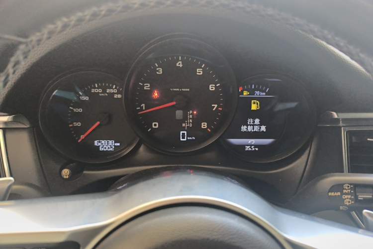 Used Porsche Macan 2017 Macan 2.0T Instrument Cluster