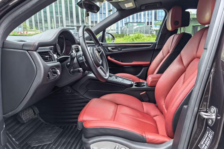 Used Porsche Macan 2017 Macan S 3.0T Interior 1